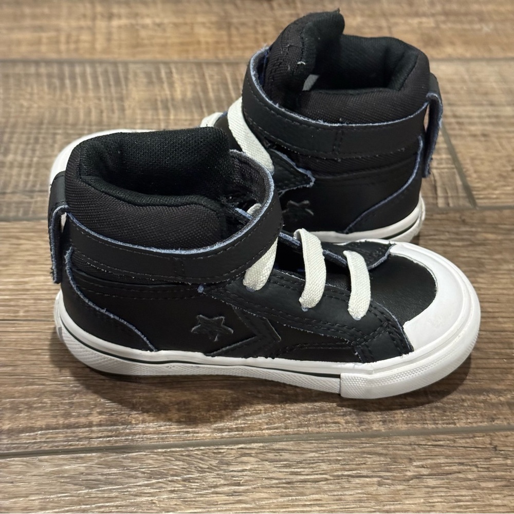 Converse All Star Chuck Taylors Leather High Top Black Shoes Toddler 7 - Picture 4 of 11